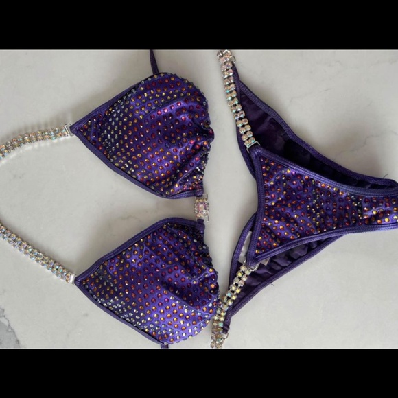 NPC Bikini - Picture 3 of 3